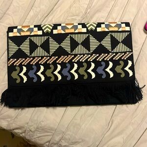 Stella and Dot clutch